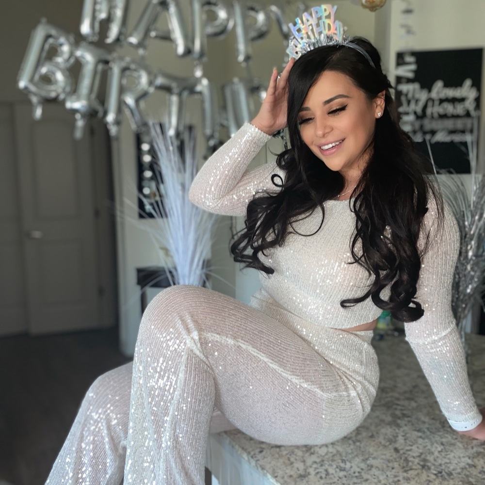 Meet your Posher, Marissa